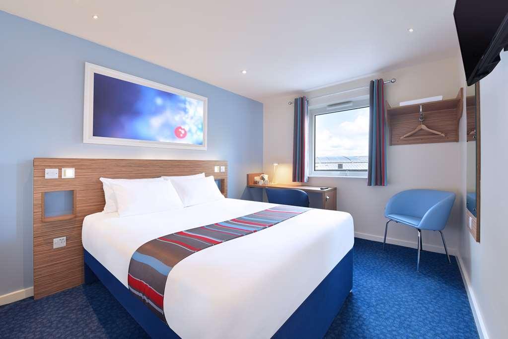 Travelodge Edinburgh Central Waterloo Place Room photo